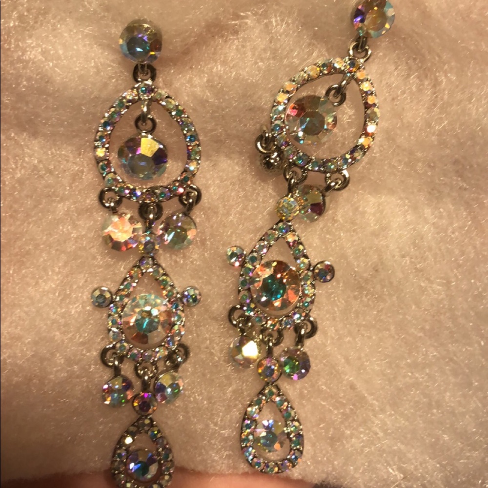 Prom earrings